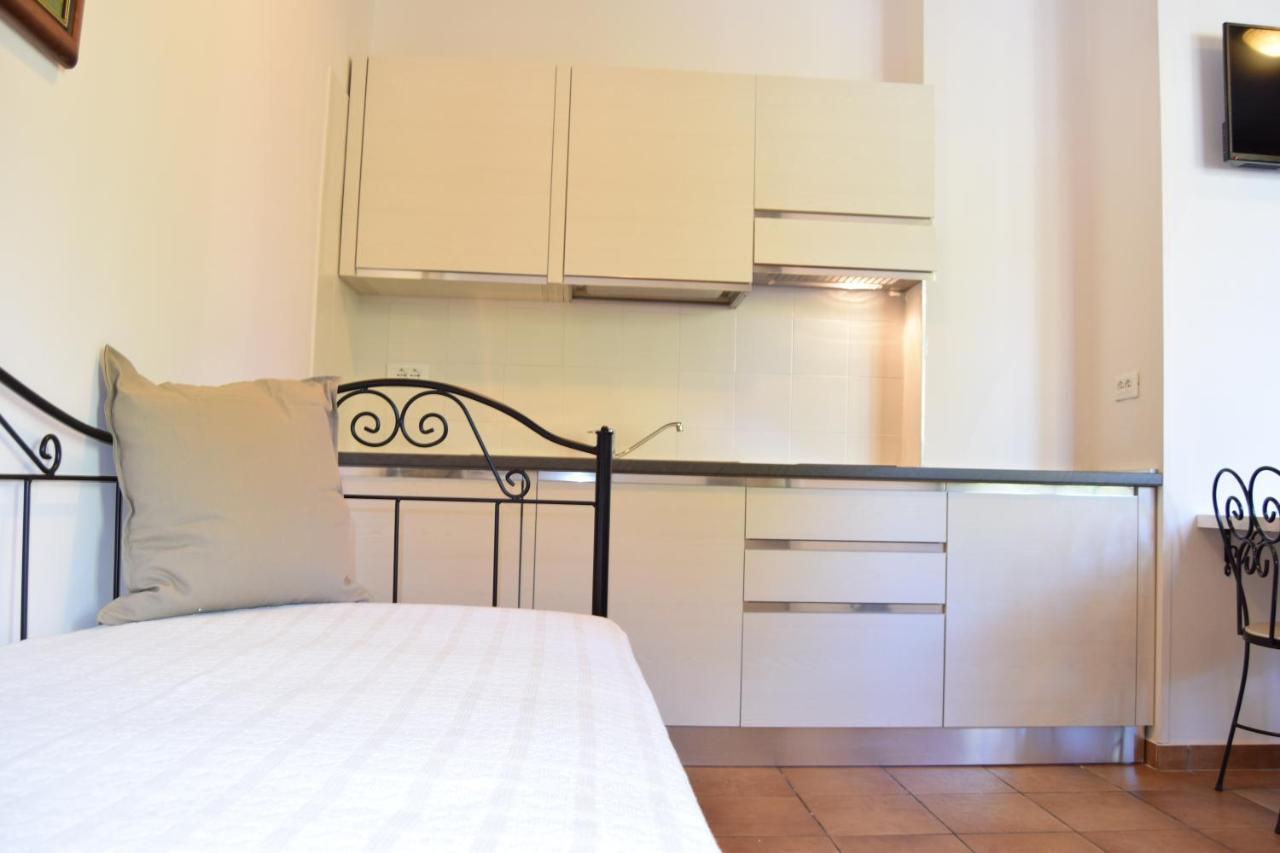 Residence Segattini 리바 델 이탈리아 베로나 외부 사진