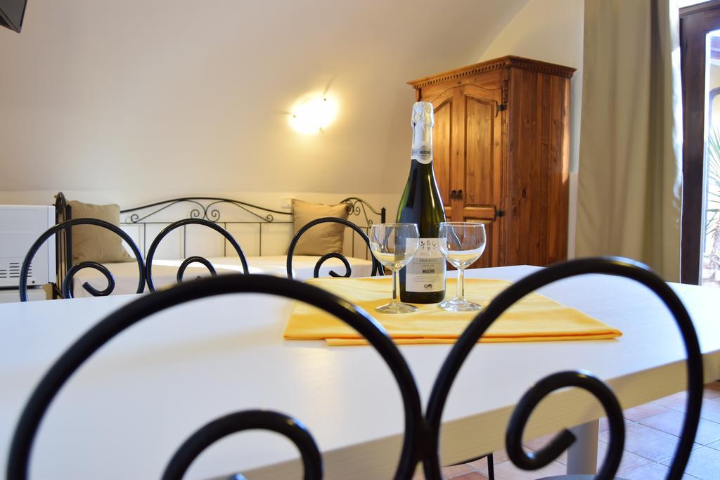 Residence Segattini 리바 델 이탈리아 베로나 외부 사진
