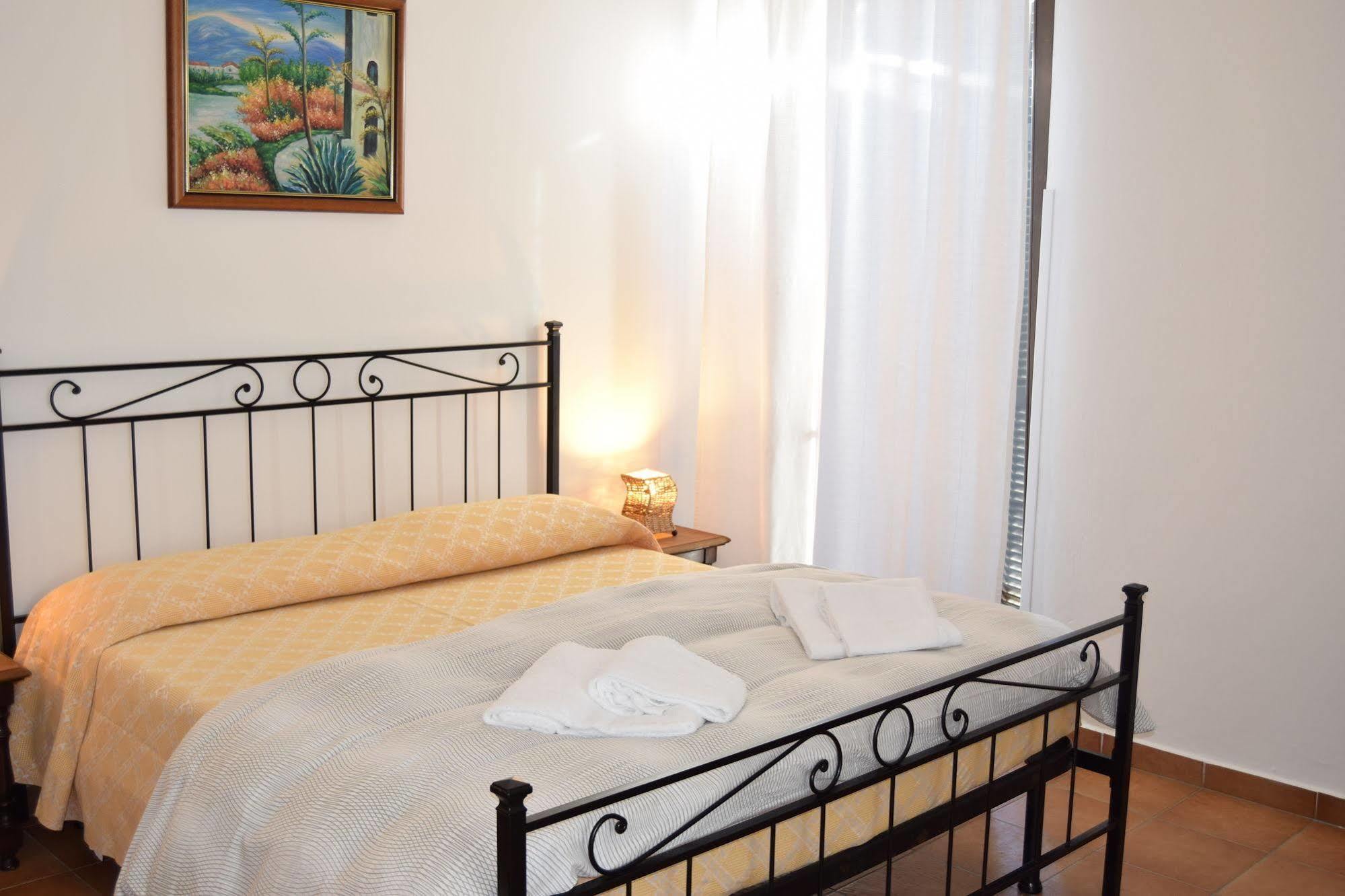 Residence Segattini 리바 델 이탈리아 베로나 외부 사진
