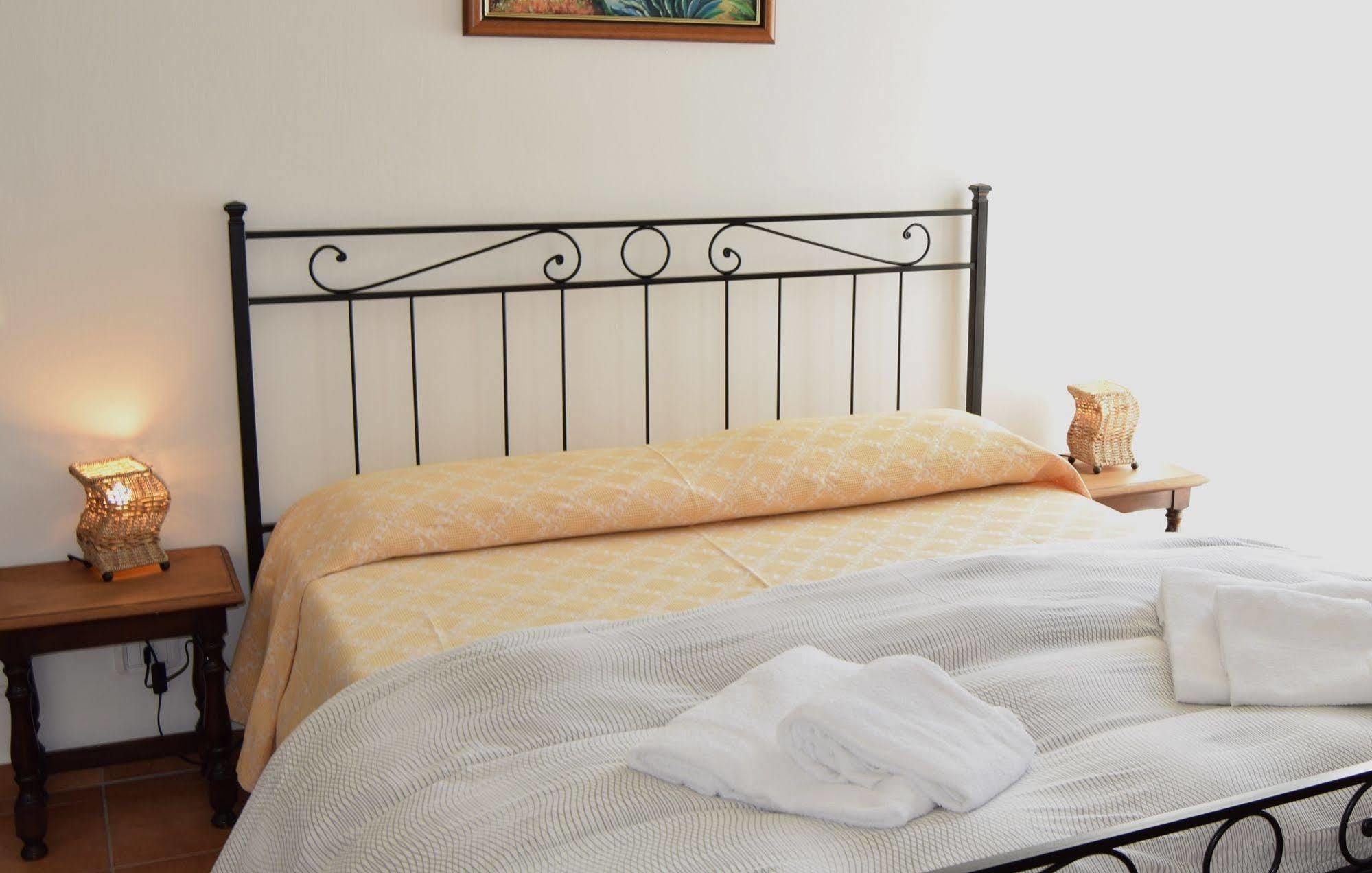 Residence Segattini 리바 델 이탈리아 베로나 외부 사진